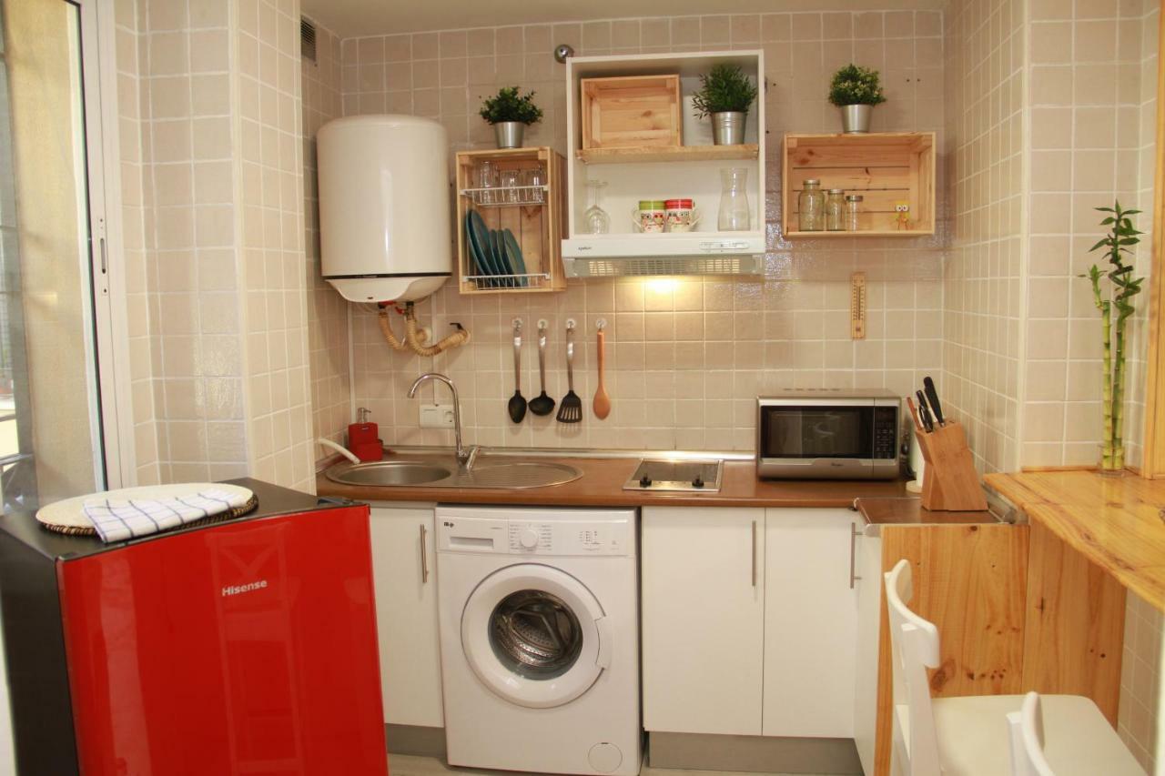 Cozy & Bright Apartment มาลากา ภายนอก รูปภาพ